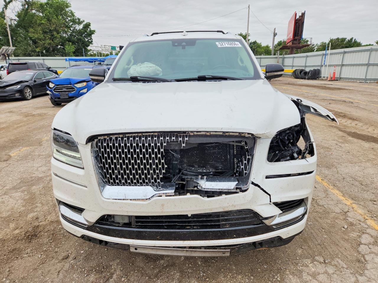 Lincoln Navigator Reserve