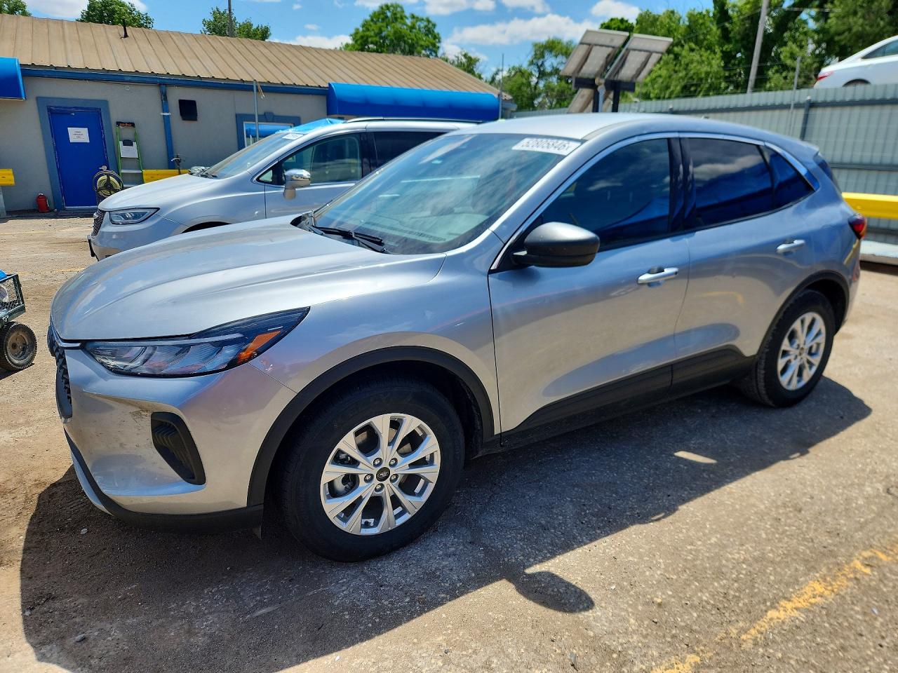 Salvage Ford Ford Escap Image