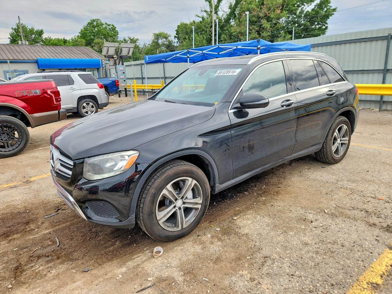 Salvage Mercedes-Benz GLC Image