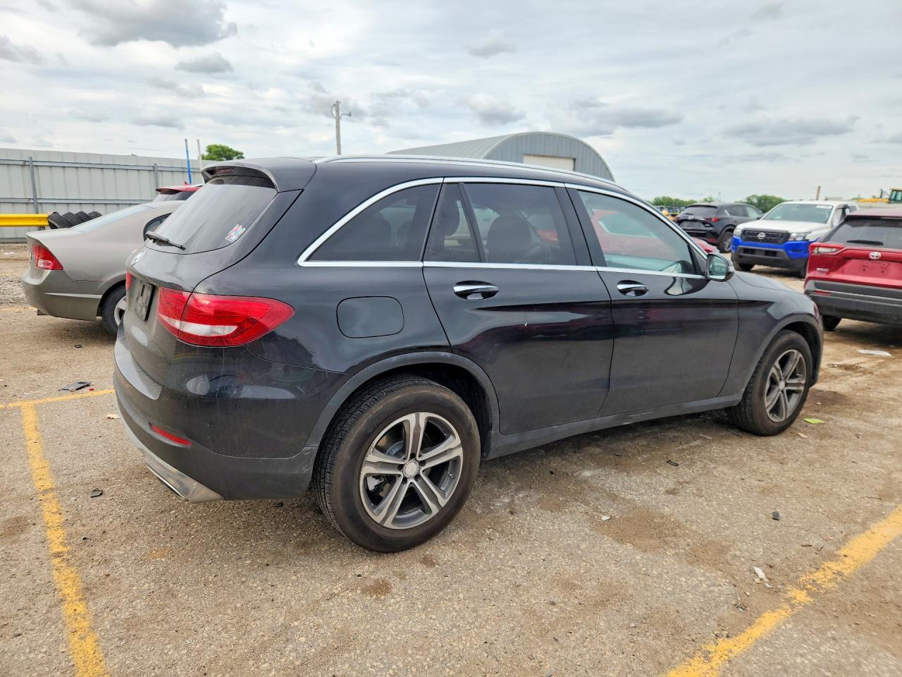Mercedes-Benz GLC 300
