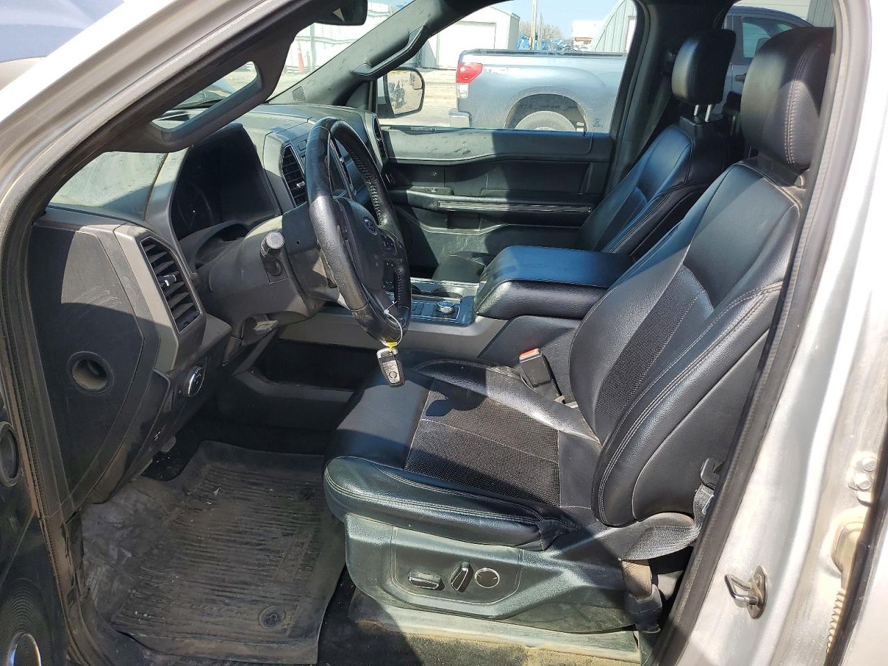 Ford Expedition Max Xlt