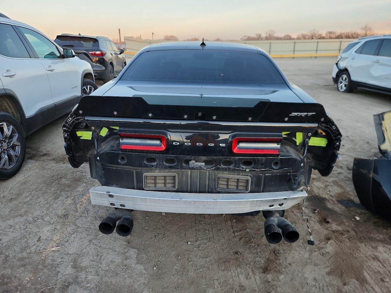 Dodge Challenger Srt 392