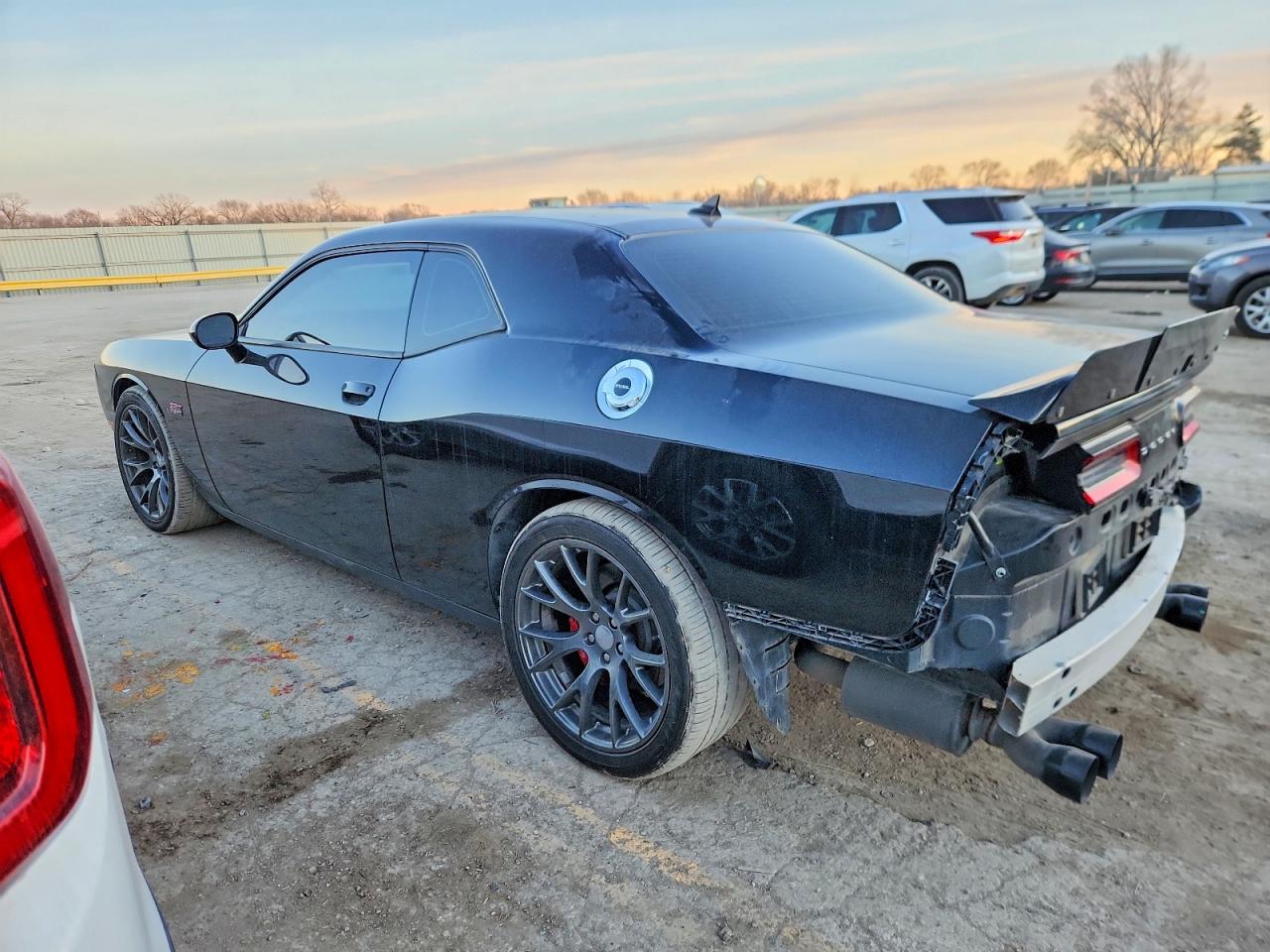 Dodge Challenger Srt 392