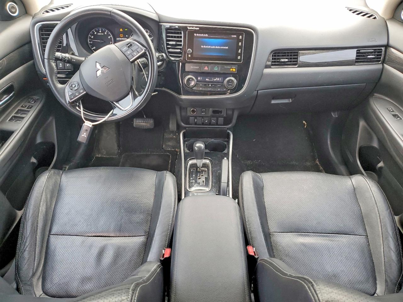 Mitsubishi Outlander Se
