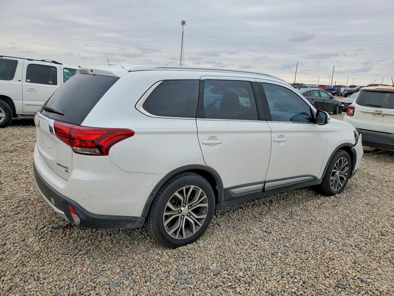 Mitsubishi Outlander Se