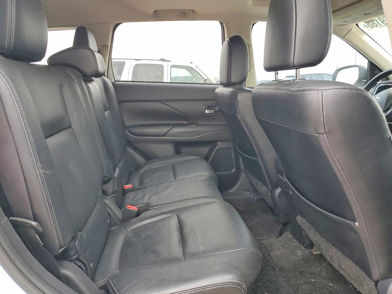 Mitsubishi Outlander Se