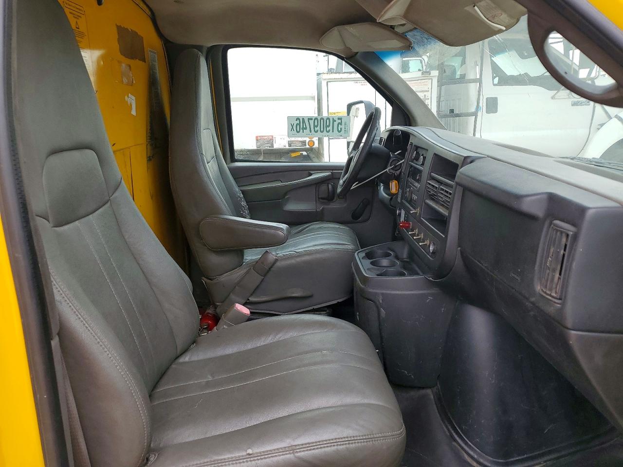 GMC Savana