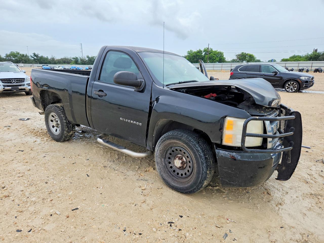 Chevrolet Silverado C1500
