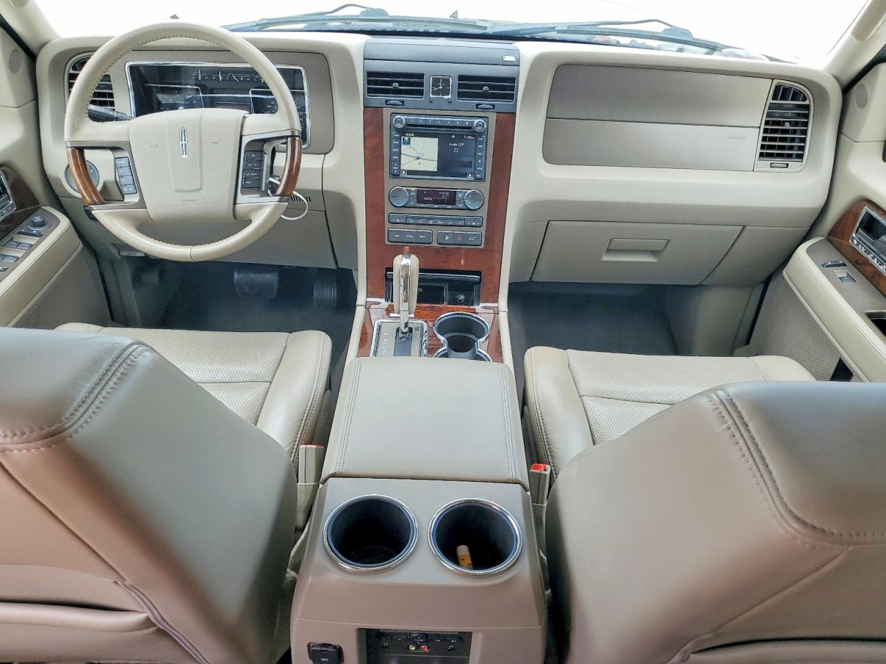 Lincoln Navigator
