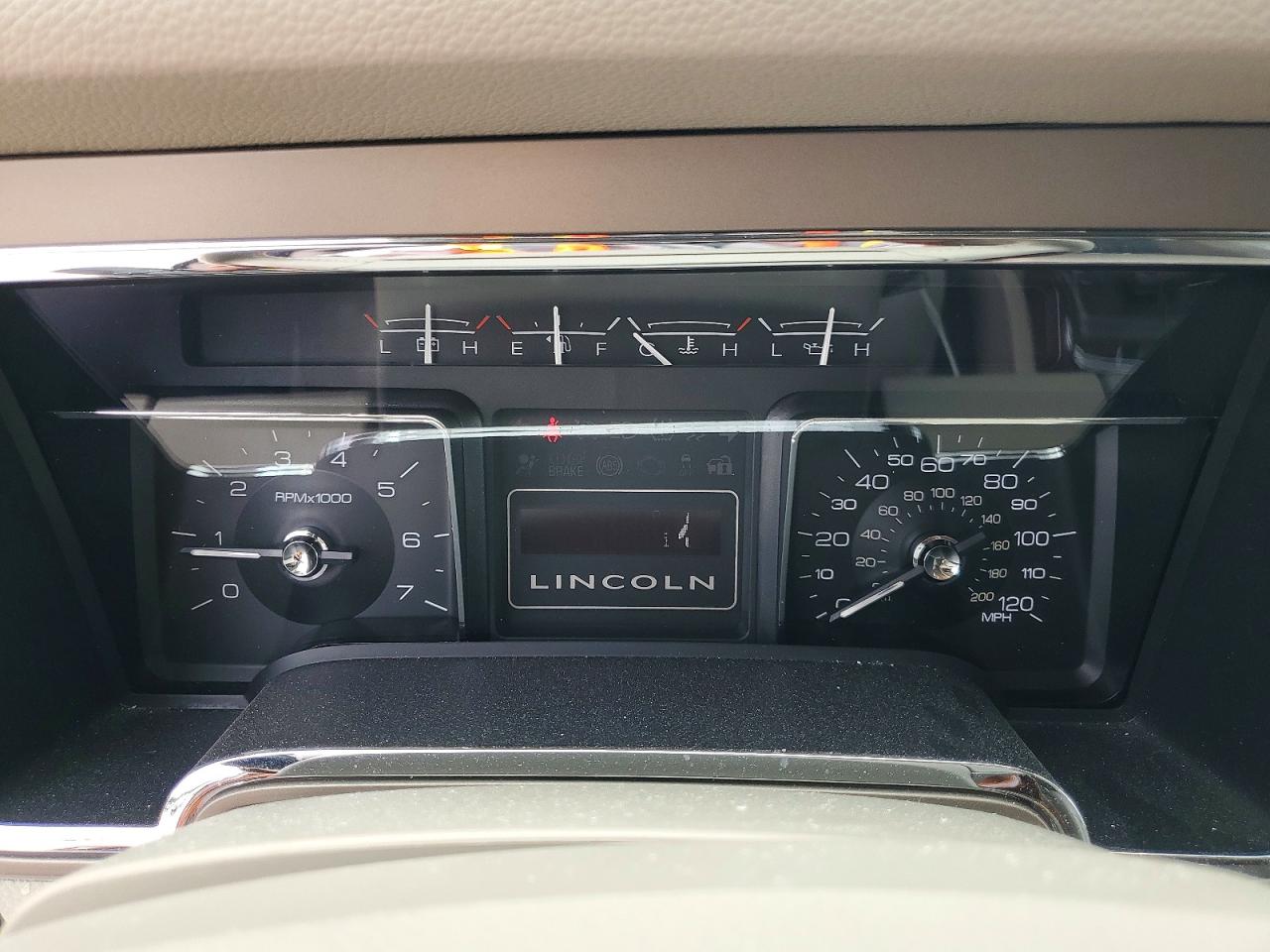 Lincoln Navigator