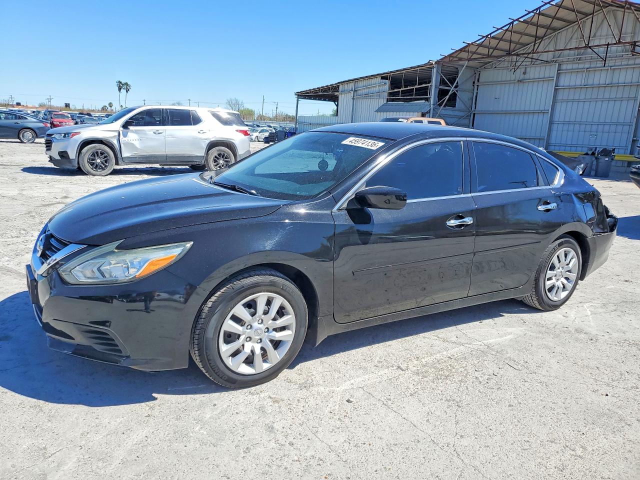 Salvage Nissan Altima Image