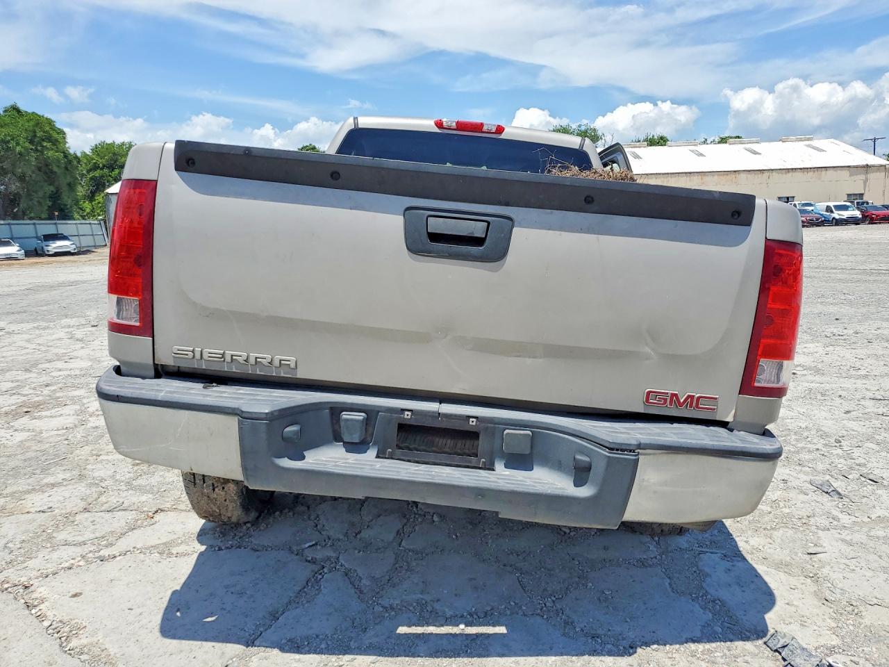 GMC Sierra C1500