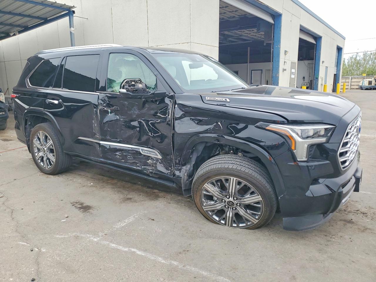 Toyota Sequoia Capstone