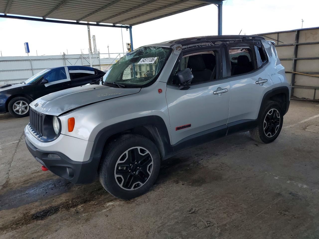 Salvage Jeep Renegade Image