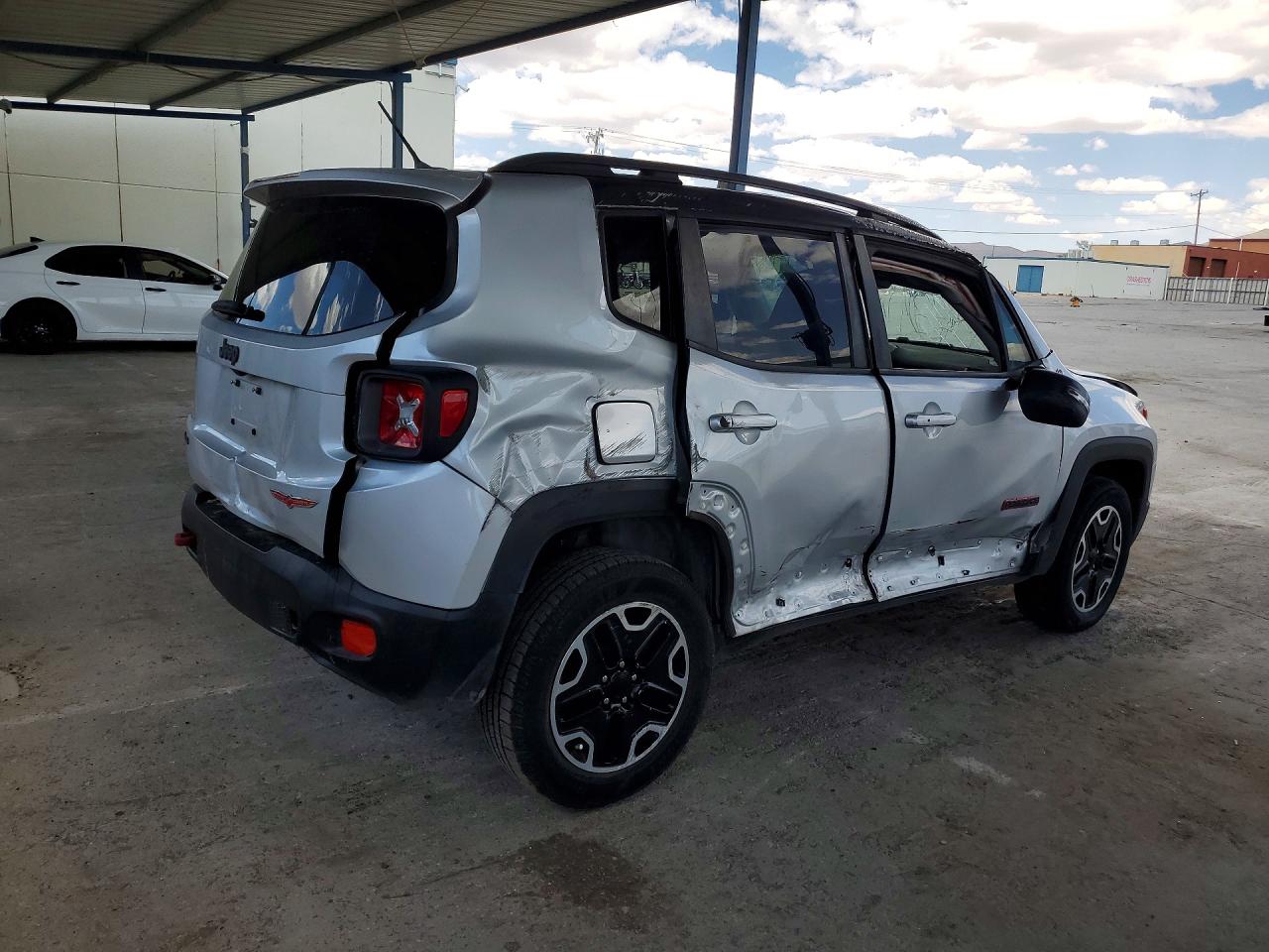 Jeep Renegade Trailhawk