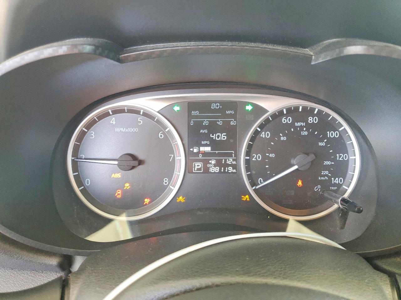 Nissan Versa S
