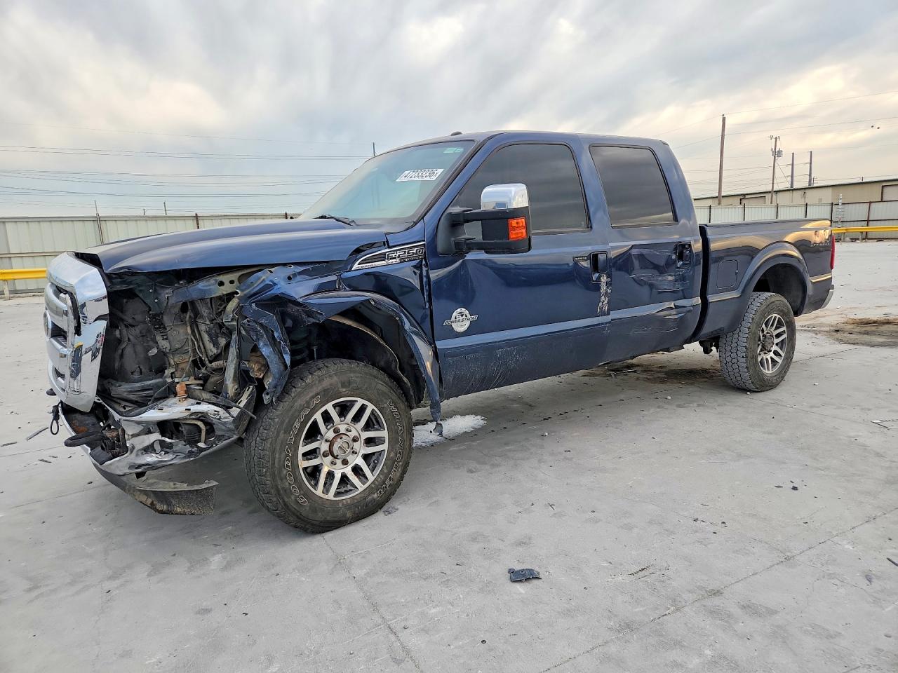 Salvage Ford F-250 Image