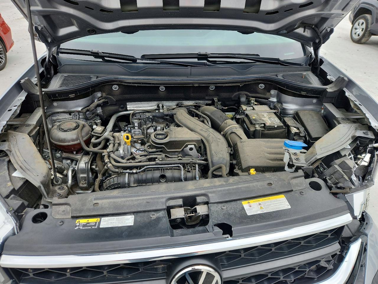 Volkswagen Taos S
