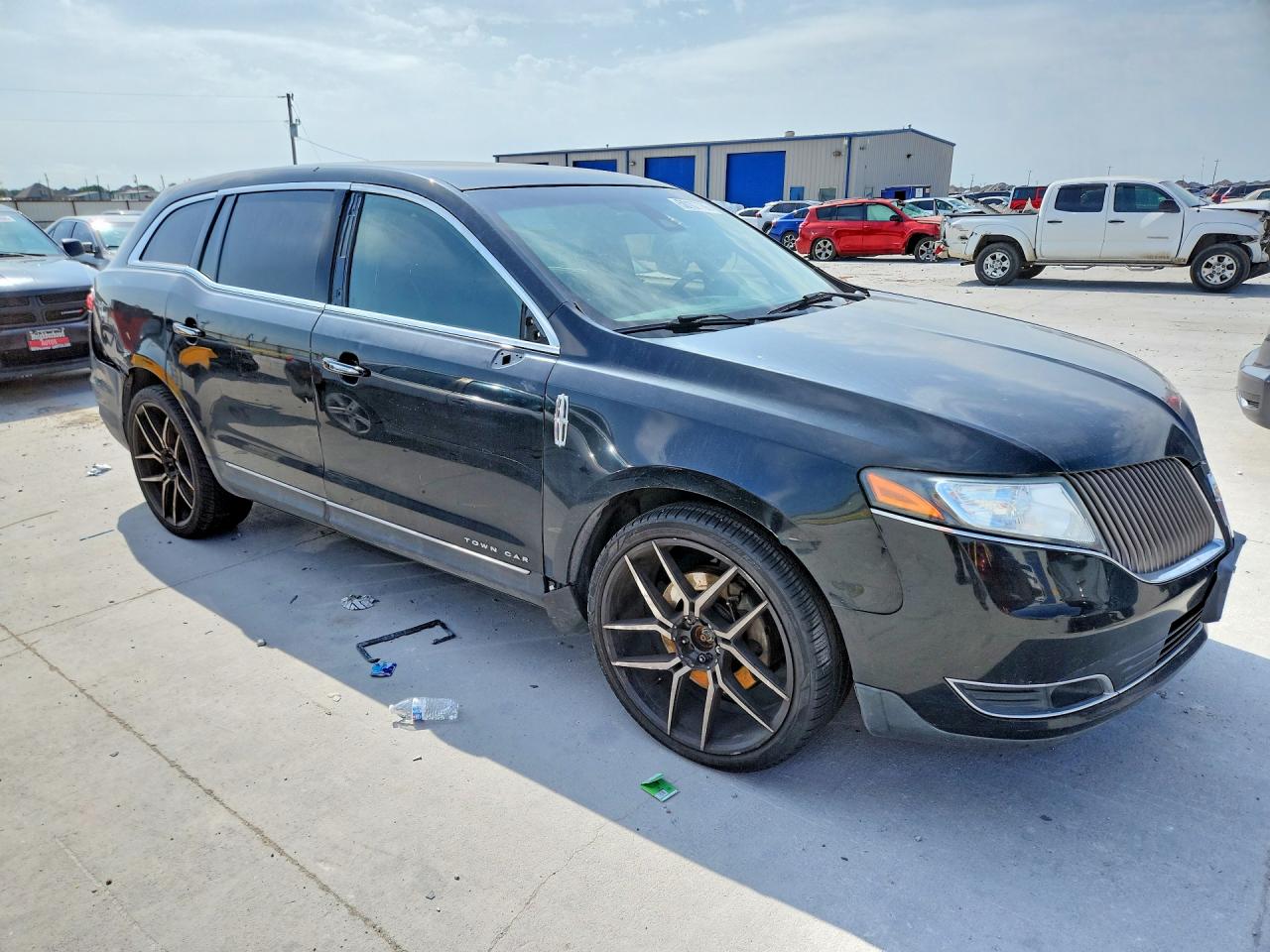 Lincoln MKT