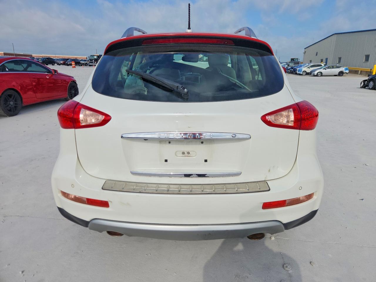 INFINITI Qx Base