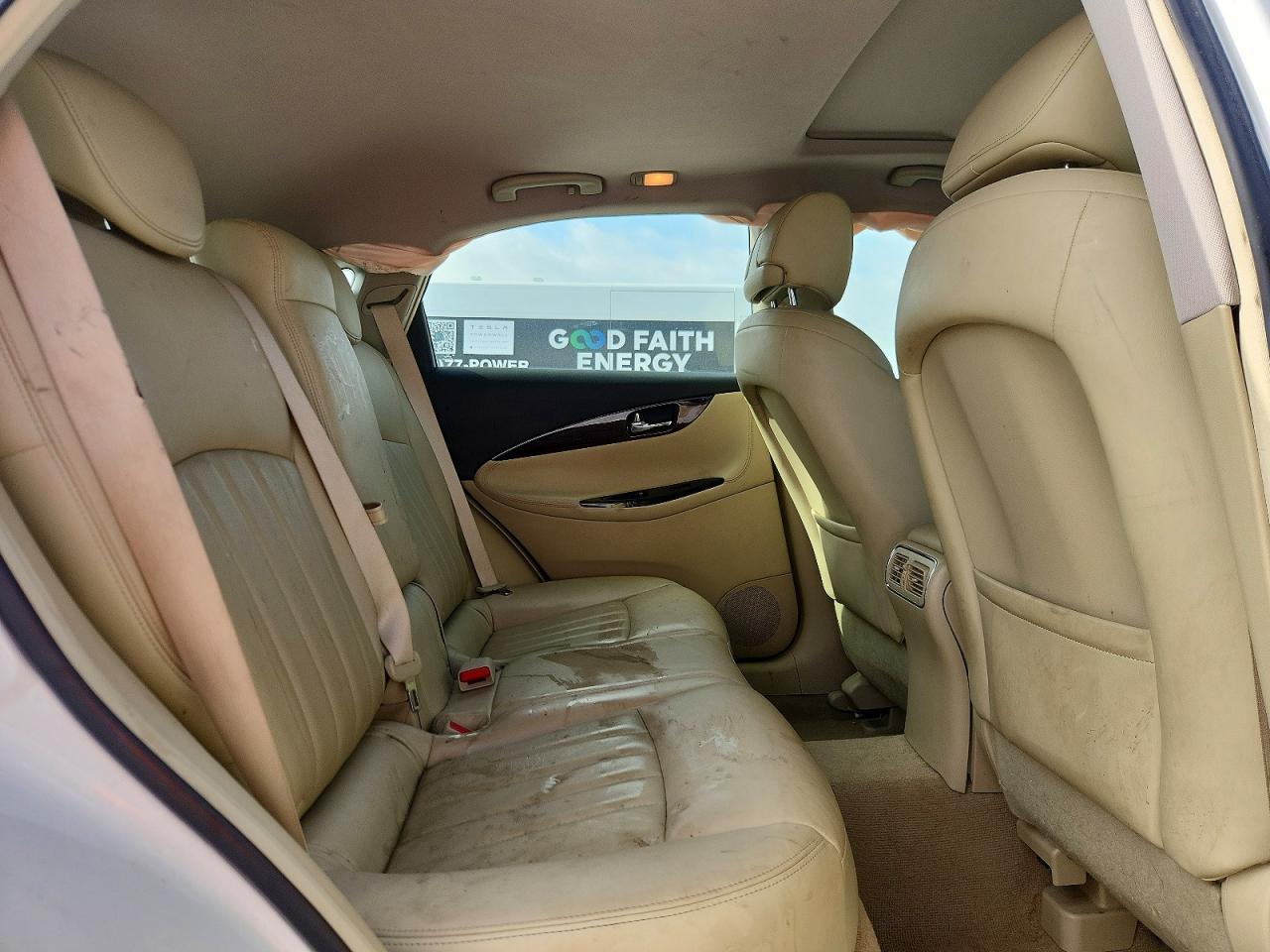 INFINITI Qx Base