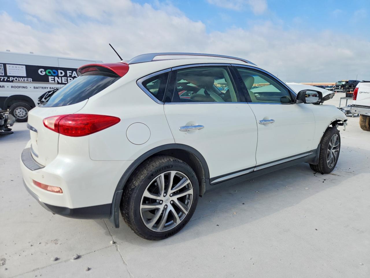INFINITI Qx Base