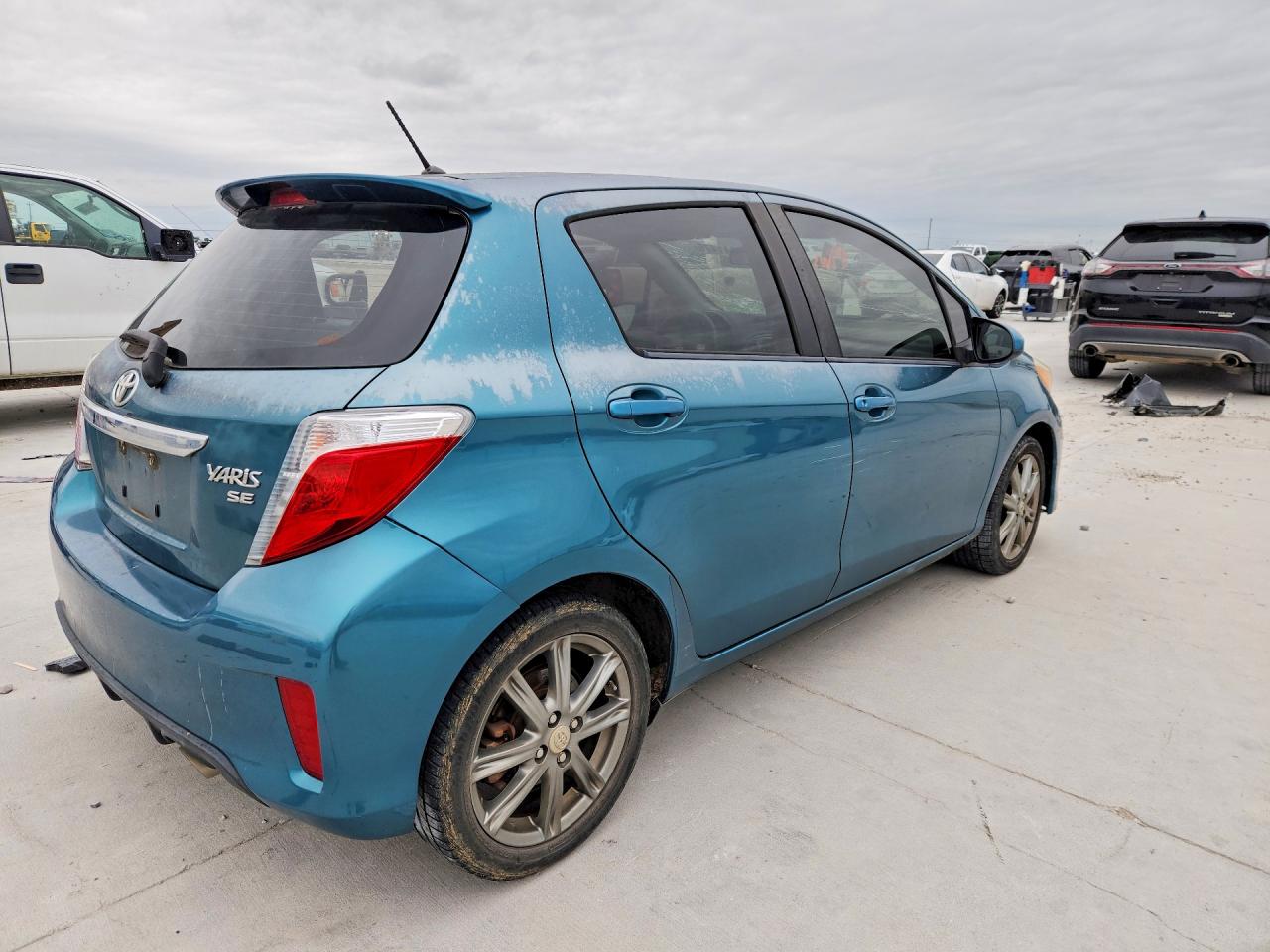 Toyota Yaris 5-door L