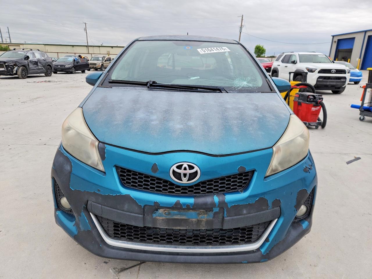 Toyota Yaris 5-door L