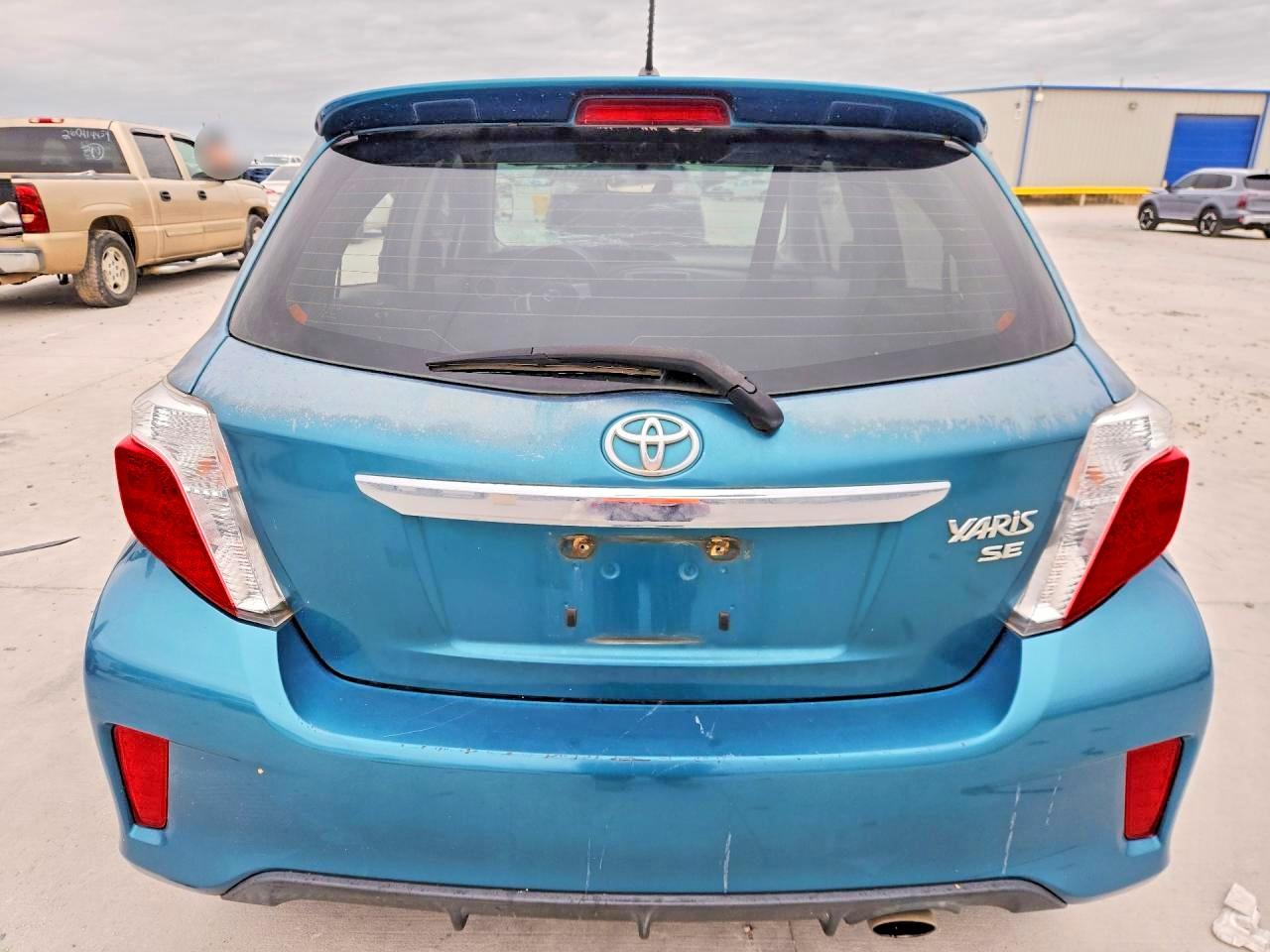 Toyota Yaris 5-door L