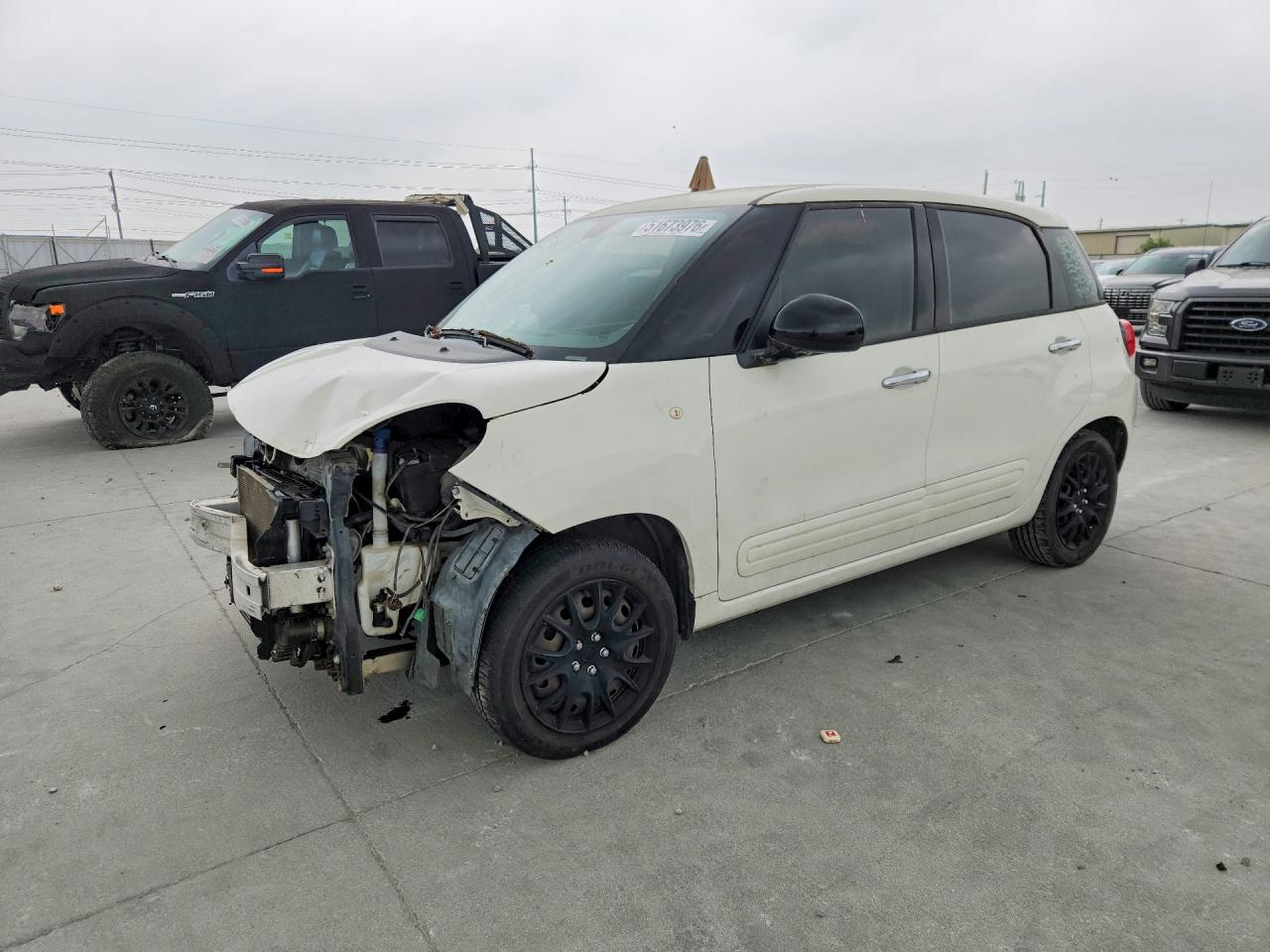 Salvage FIAT 500 Image