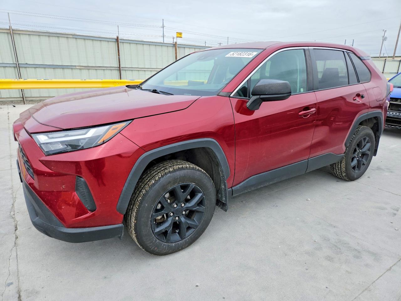 Salvage Toyota RAV4 Image