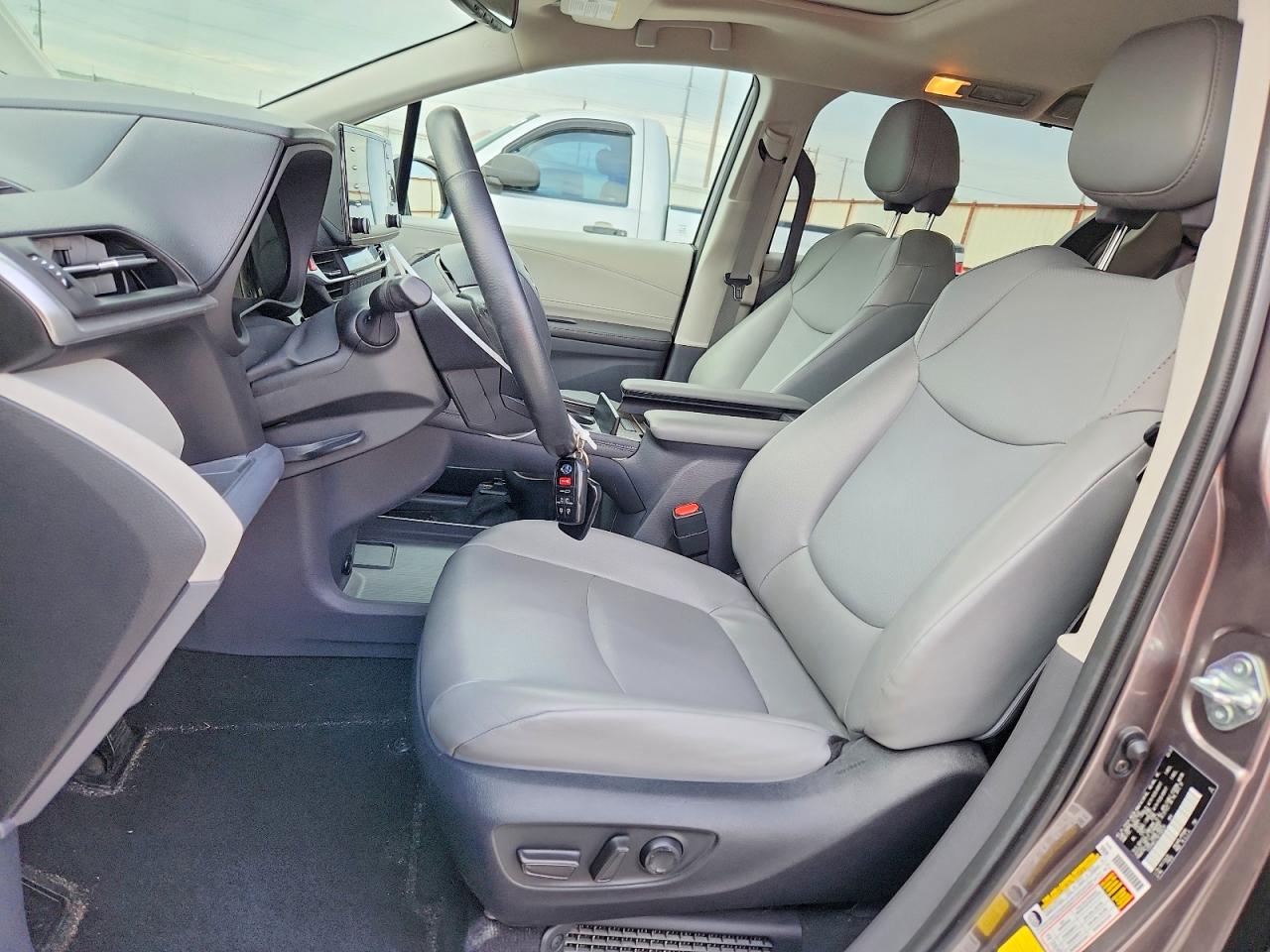 Toyota Sienna Xle