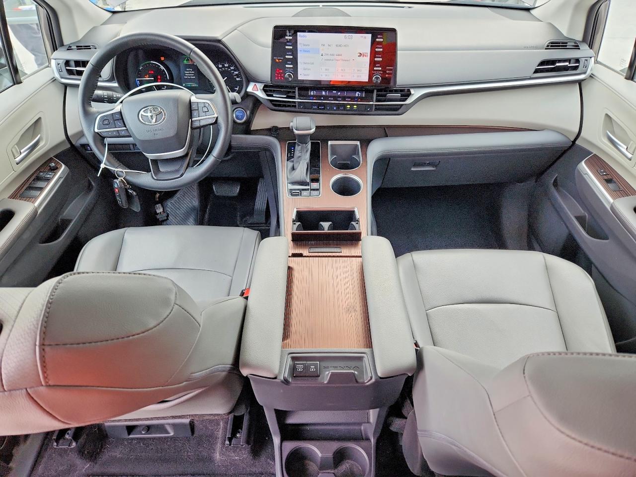 Toyota Sienna Xle
