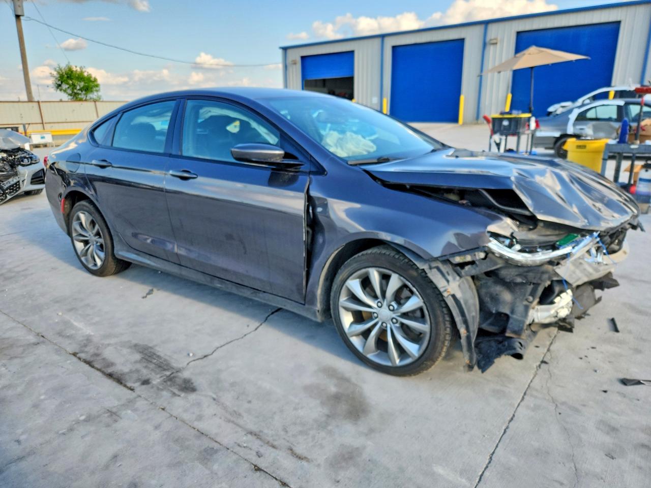 Chrysler 200 S