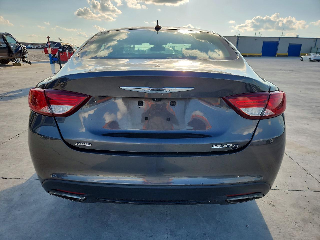 Chrysler 200 S