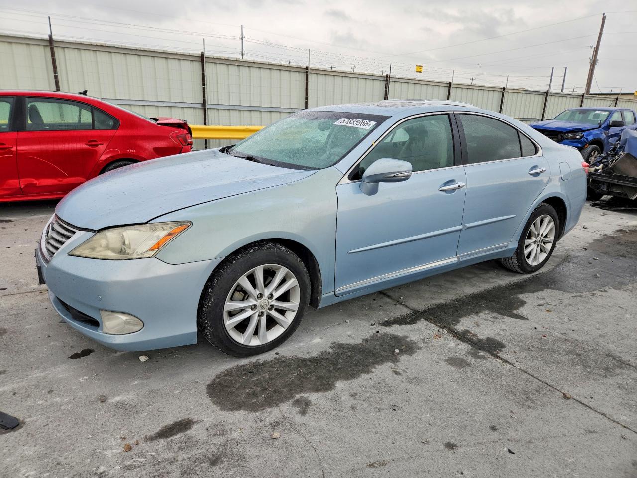 Salvage Lexus Es Image