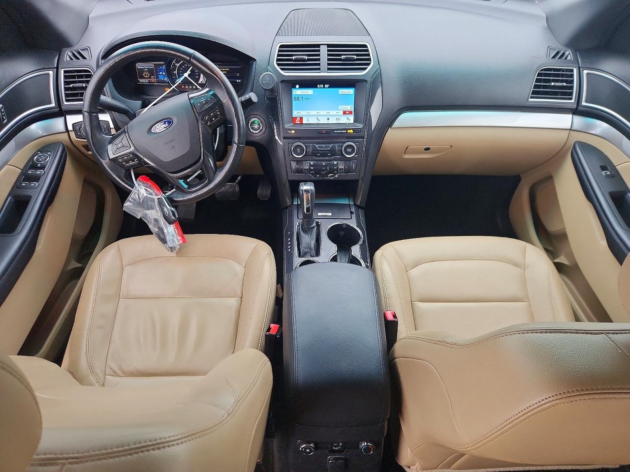 Ford Explorer Xlt