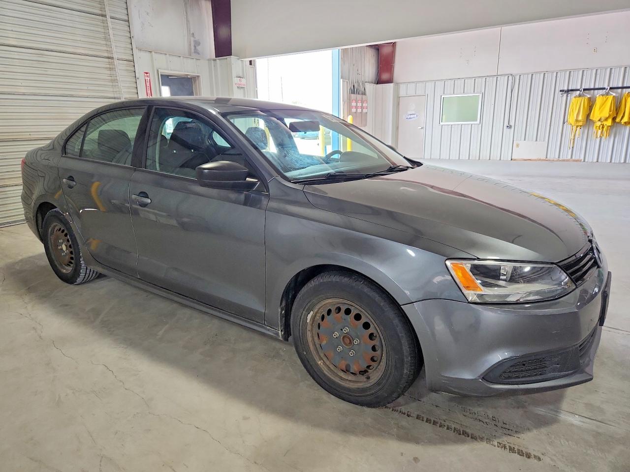 Volkswagen Jetta Base
