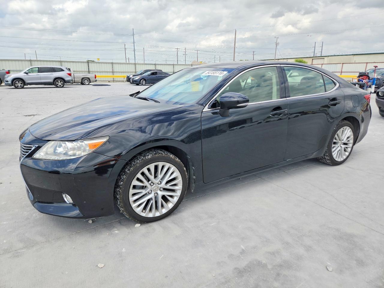Salvage Lexus Es Image