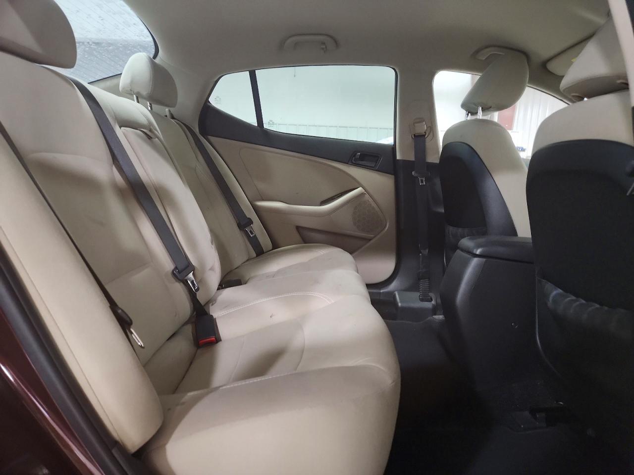 Kia Optima Lx