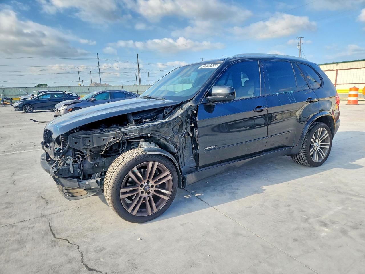 Salvage BMW X Series Image