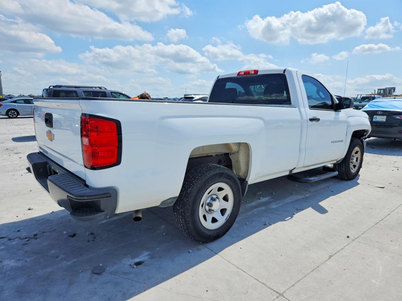 Chevrolet Silverado C1500