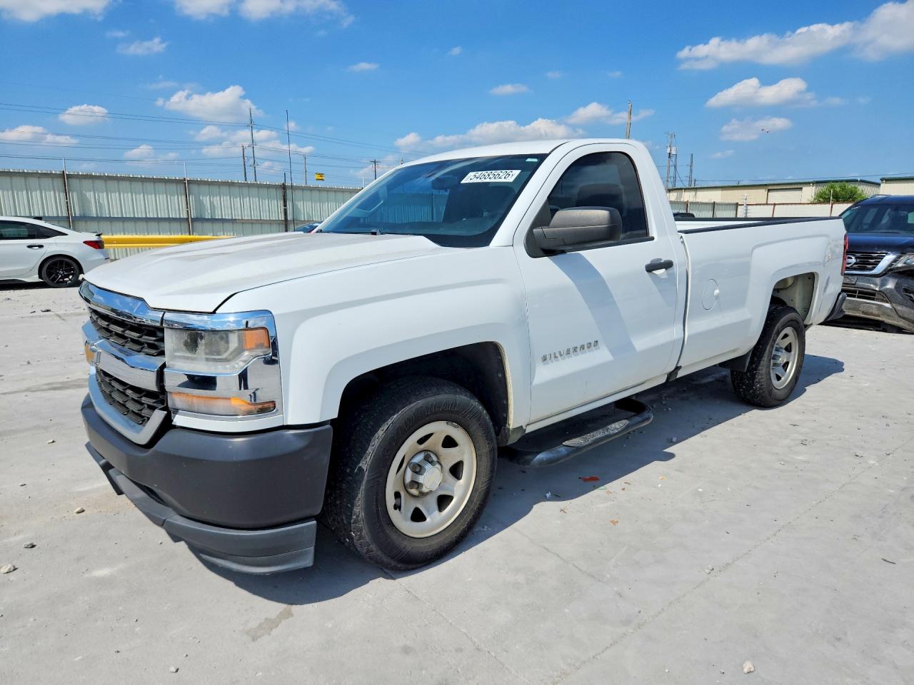 Salvage Chevrolet Silverado Image