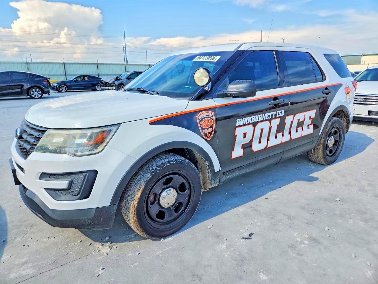 Salvage Ford Explorer Image