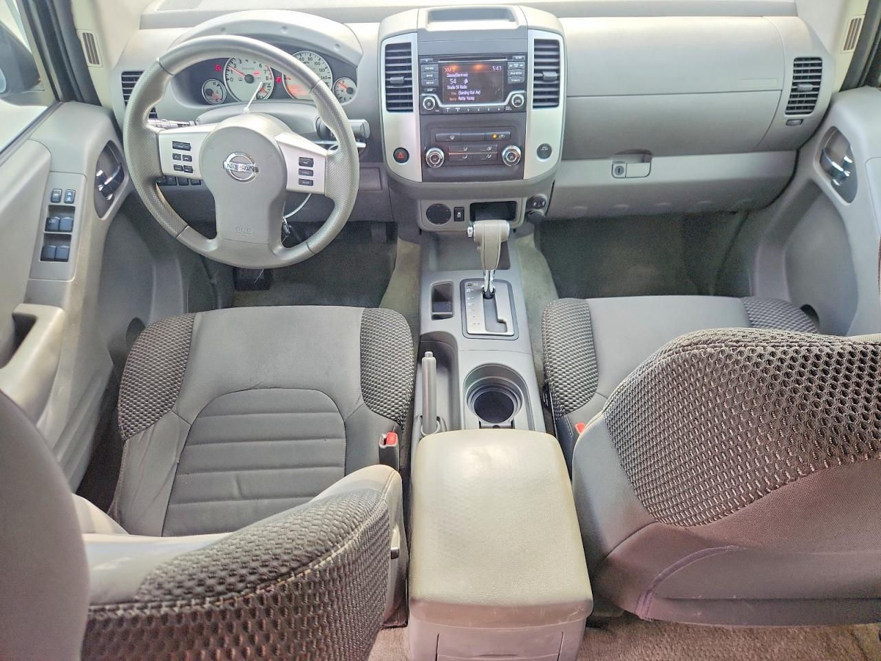 Nissan Frontier Desert Runner