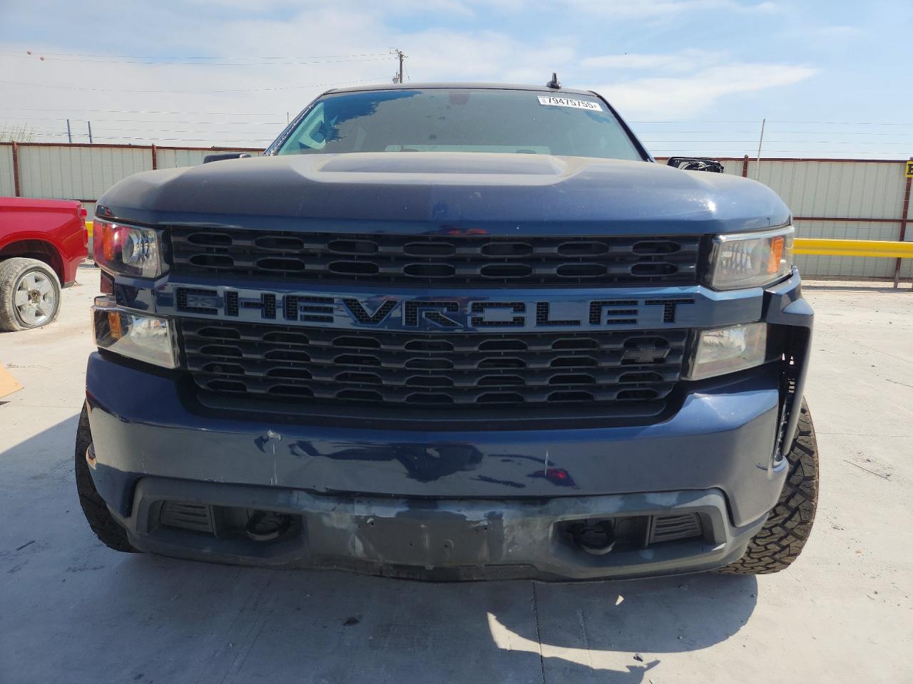 Chevrolet Silverado C1500 Custom