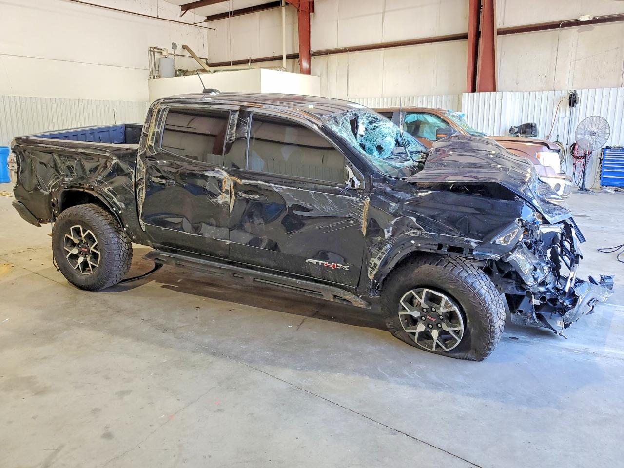 GMC Canyon At4x
