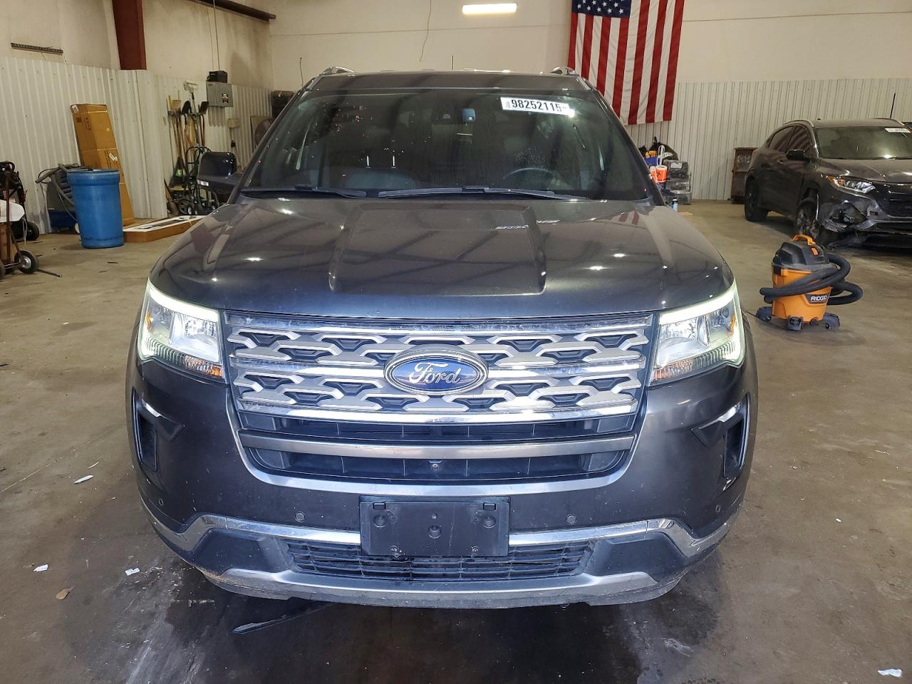 Ford Explorer Limited