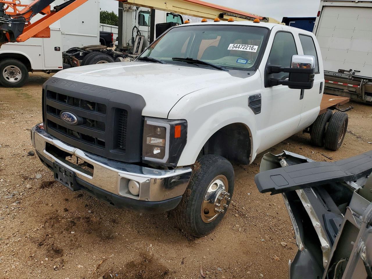 Salvage Ford F-350 Image