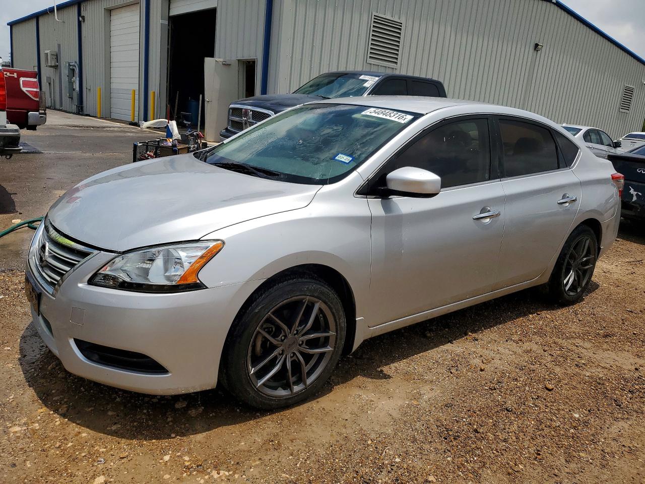 Salvage Nissan Sentra Image